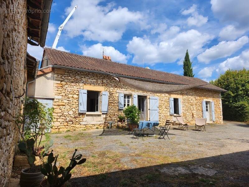 Maison à MONTIGNAC