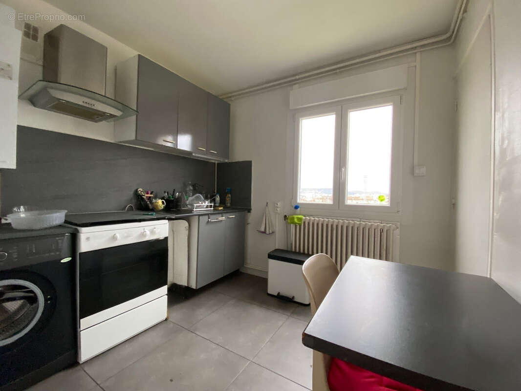 Appartement à JARVILLE-LA-MALGRANGE