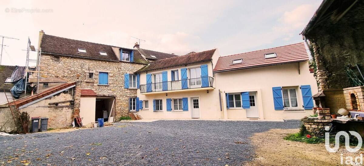 Photo 1 - Appartement à MONTEREAU-FAULT-YONNE