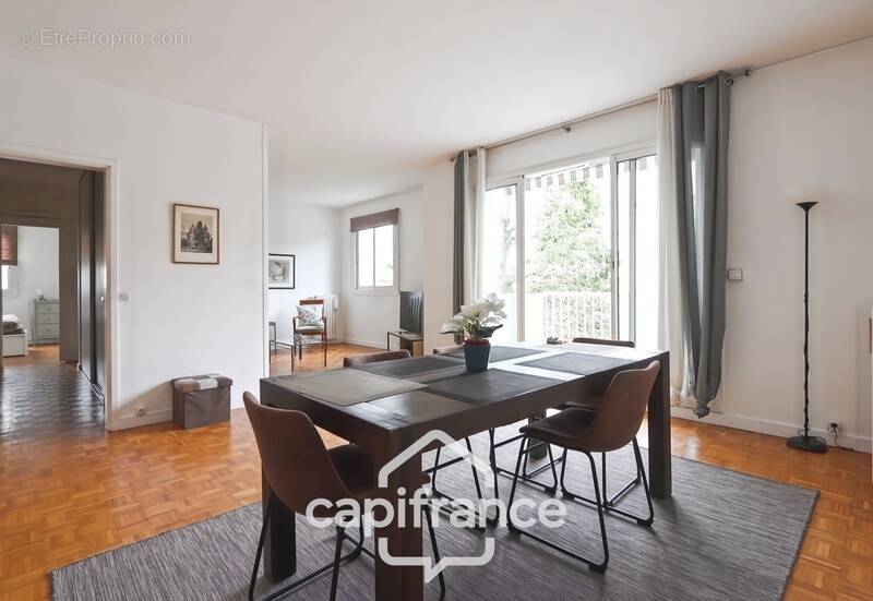 Appartement à VAUCRESSON