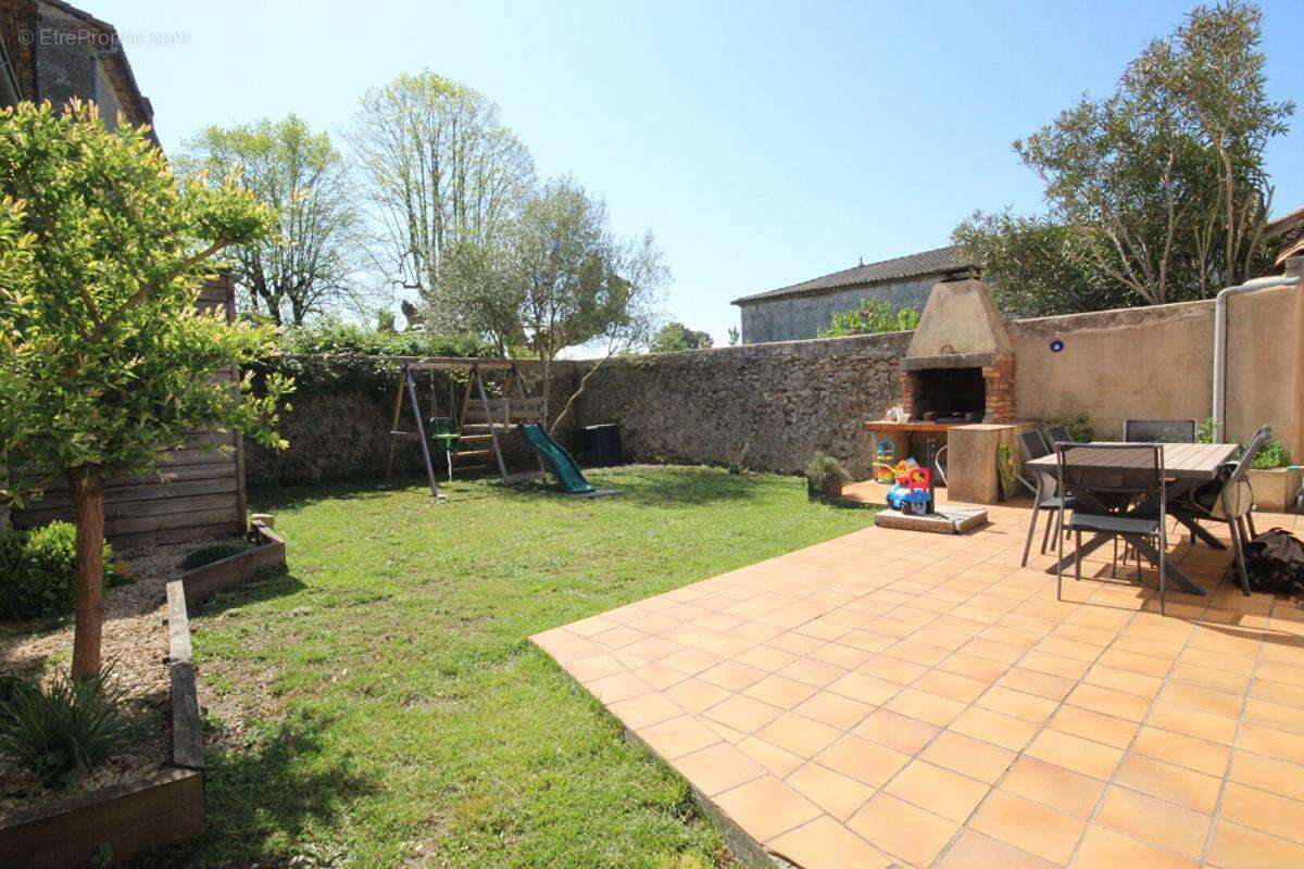 Maison à LANGON