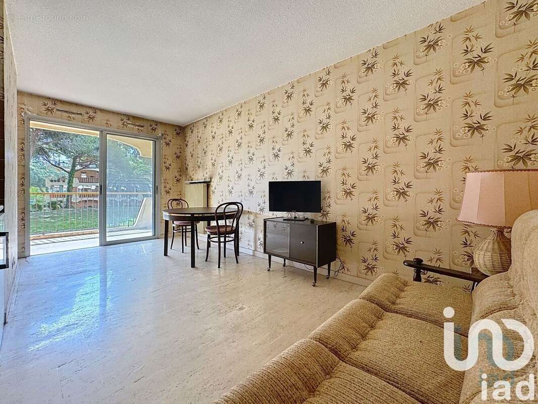 Photo 3 - Appartement à MANDELIEU-LA-NAPOULE