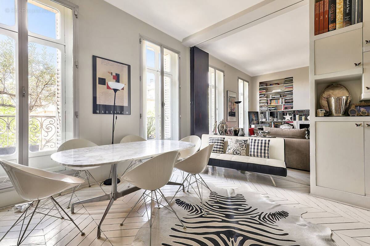 Appartement à PARIS-6E
