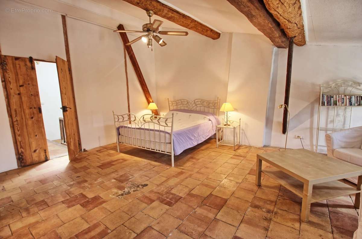Maison à PEPIEUX