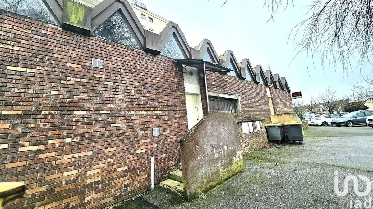 Photo 2 - Commerce à MAUREPAS