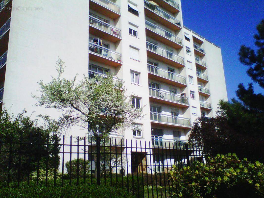Appartement à AULNAY-SOUS-BOIS