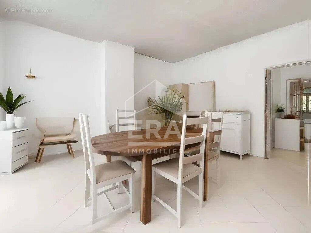 Maison à ESTREE-BLANCHE