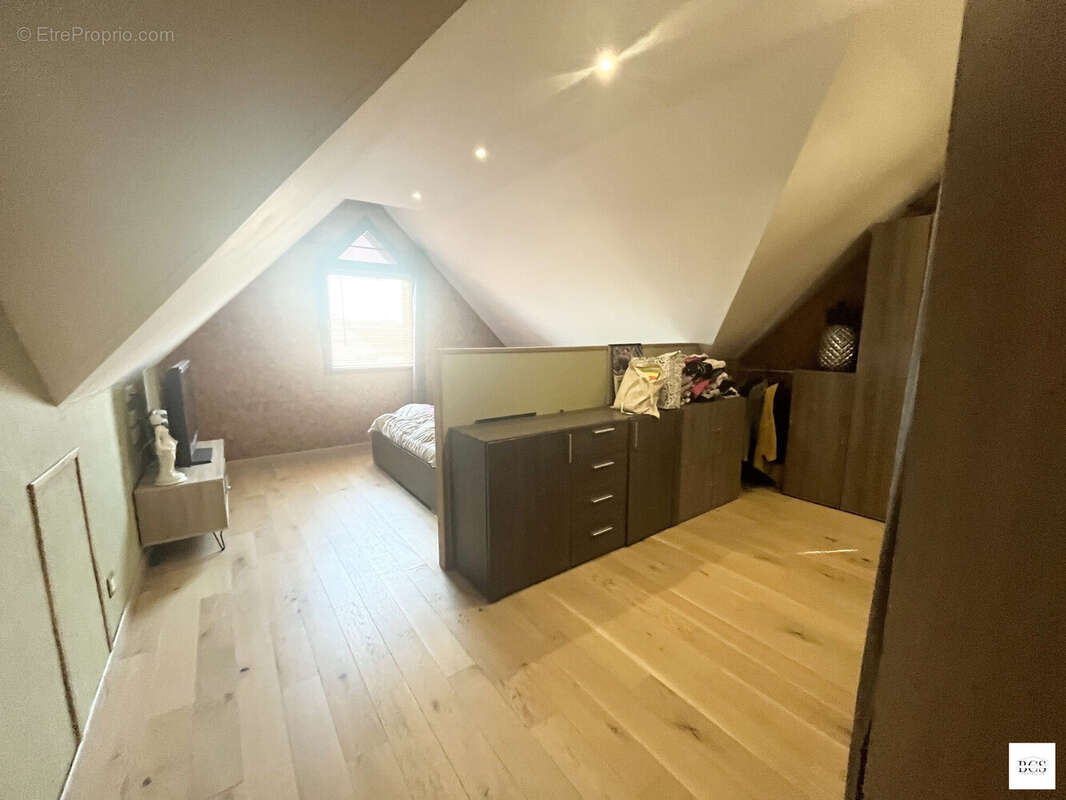 Maison à SAINT-AMAND-LES-EAUX