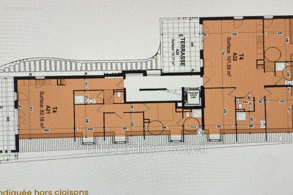Appartement à VILLENEUVE-LOUBET