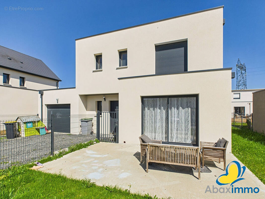 Maison à BRETTEVILLE-SUR-LAIZE