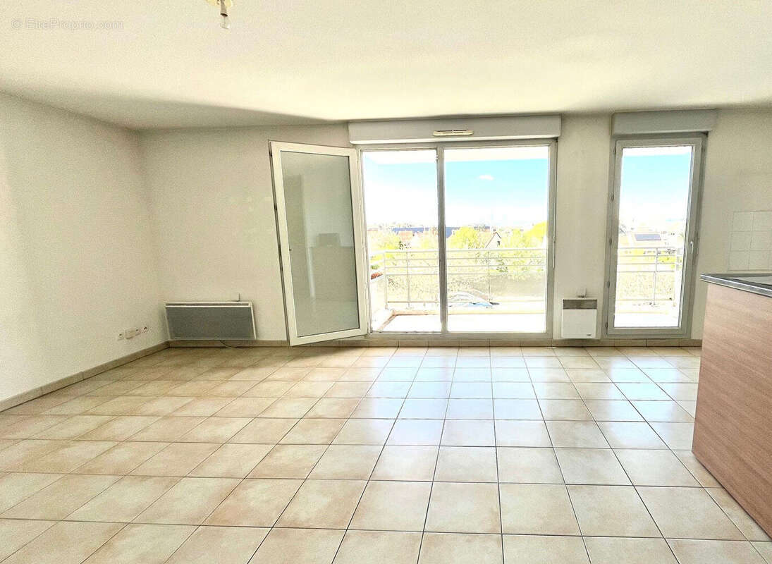 Appartement à LA VERPILLIERE