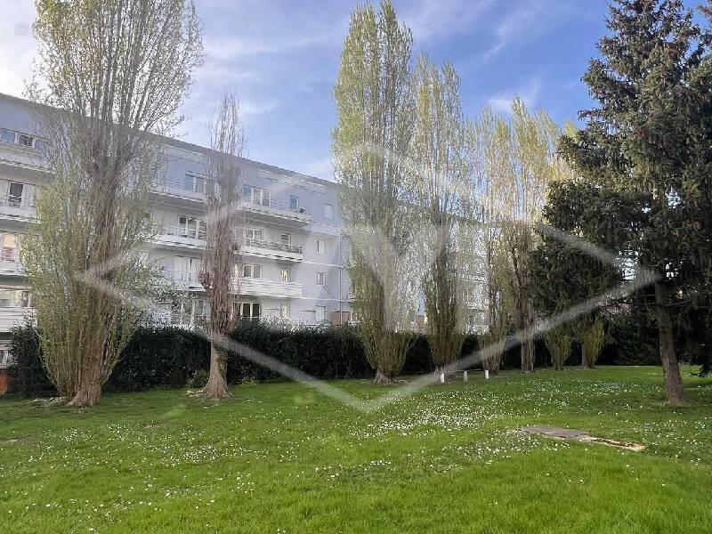 Appartement à COMBS-LA-VILLE