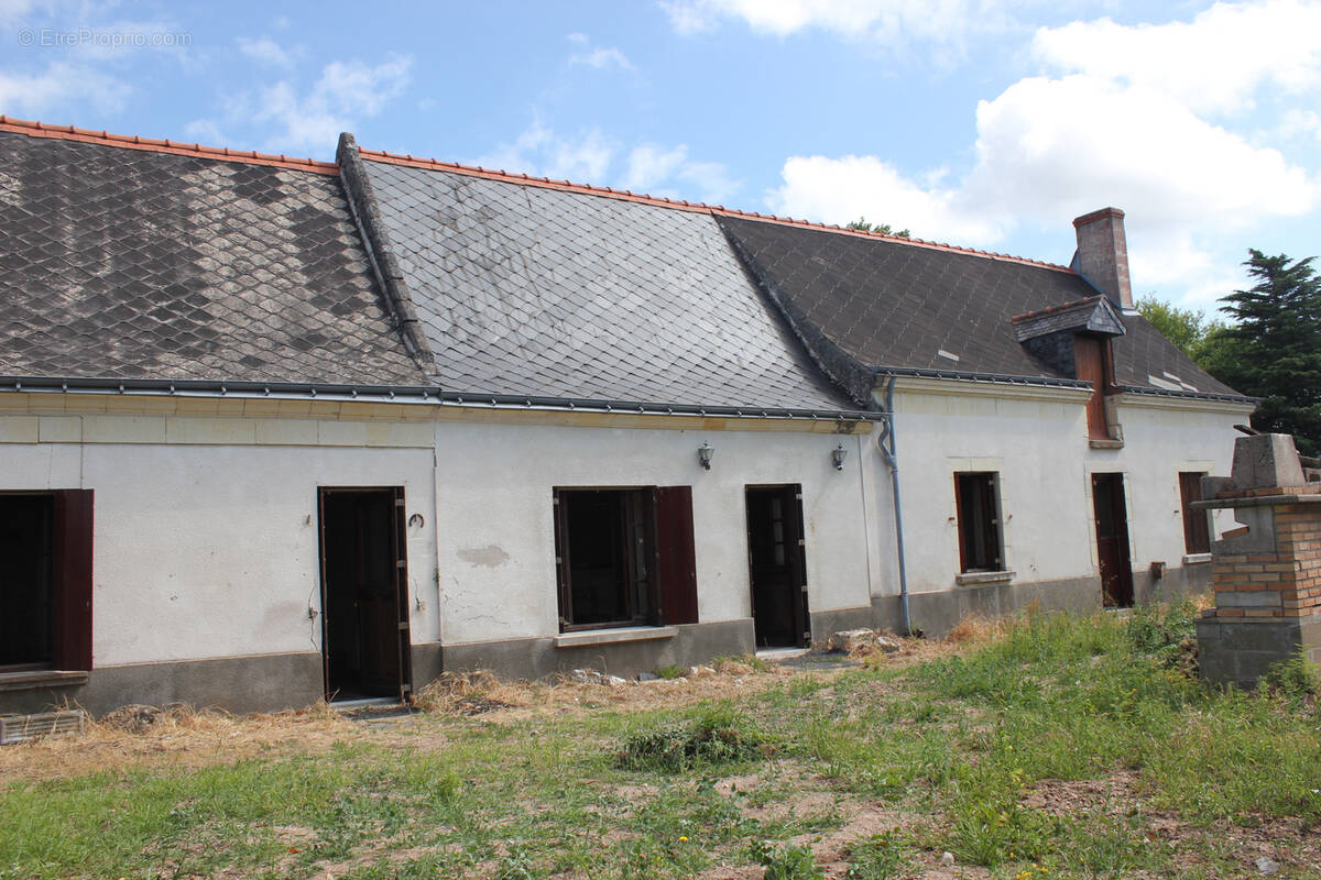 Maison à RESTIGNE