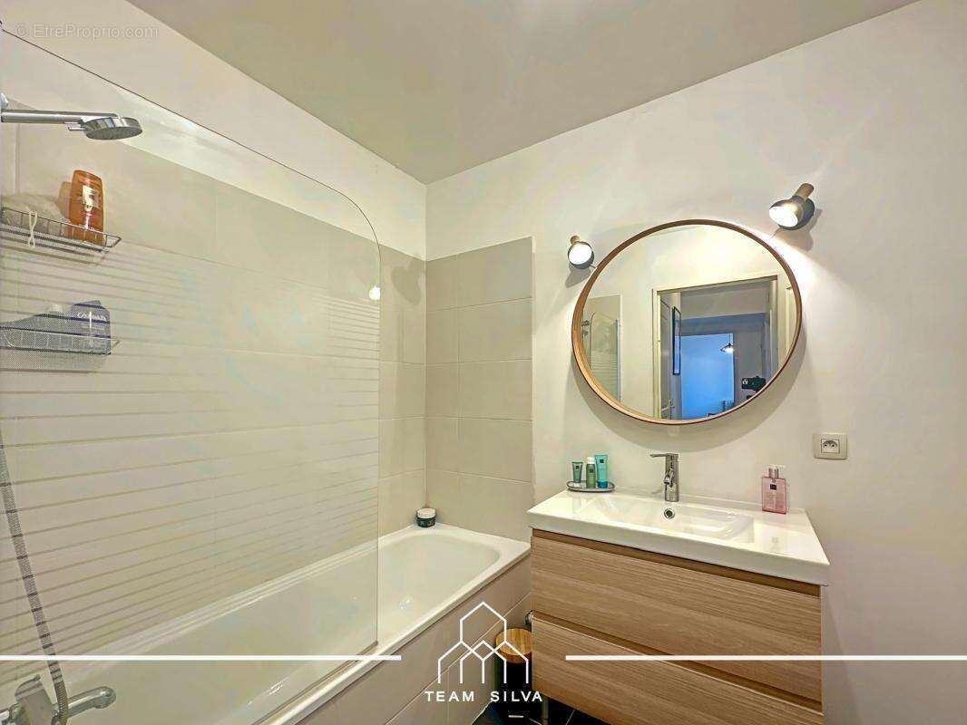 Appartement à LYON-8E