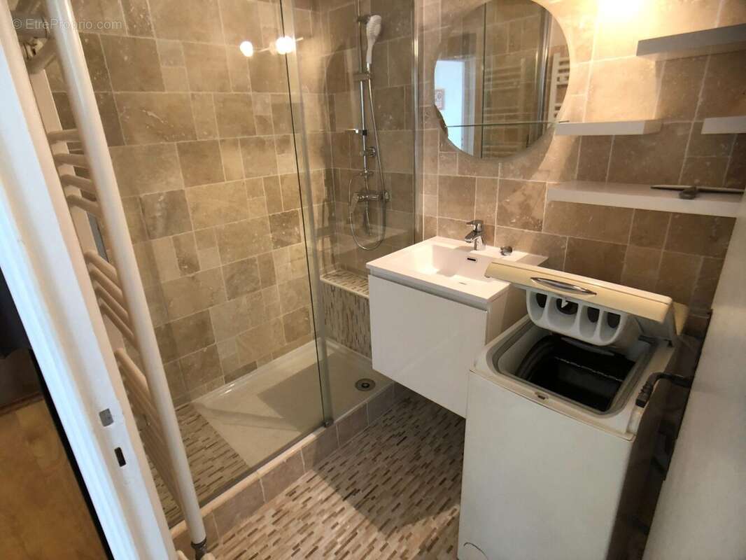 Appartement à MEYLAN