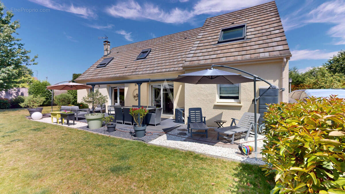 Maison à ISLES-LES-VILLENOY