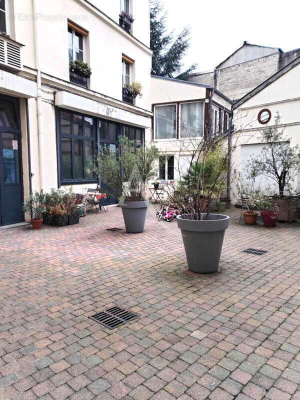 Appartement à PARIS-19E