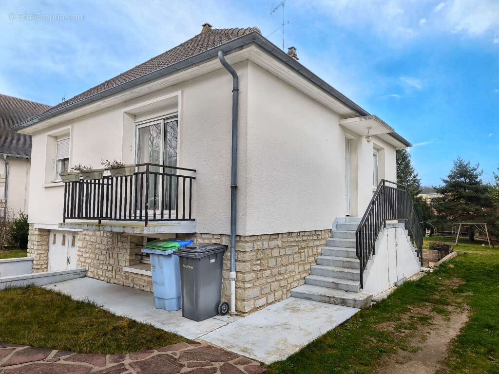 Maison à MAINTENON