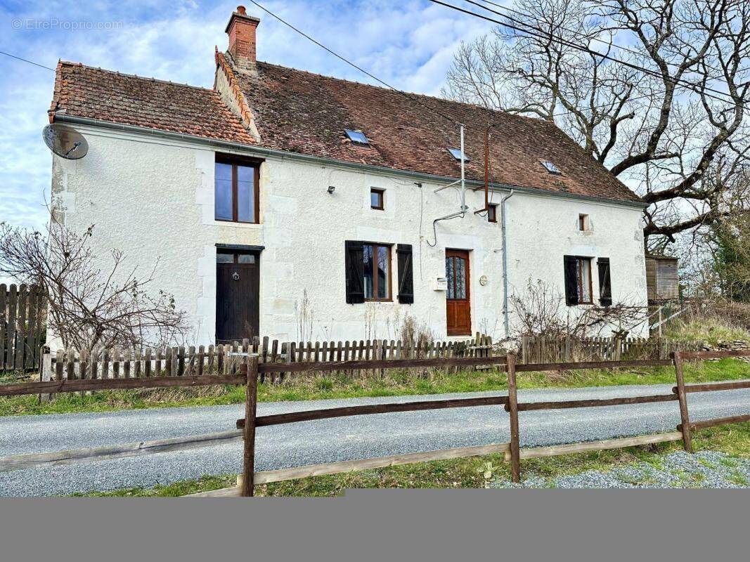 Maison à BOUSSAC-BOURG