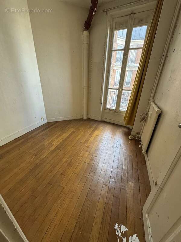 Appartement à PARIS-19E