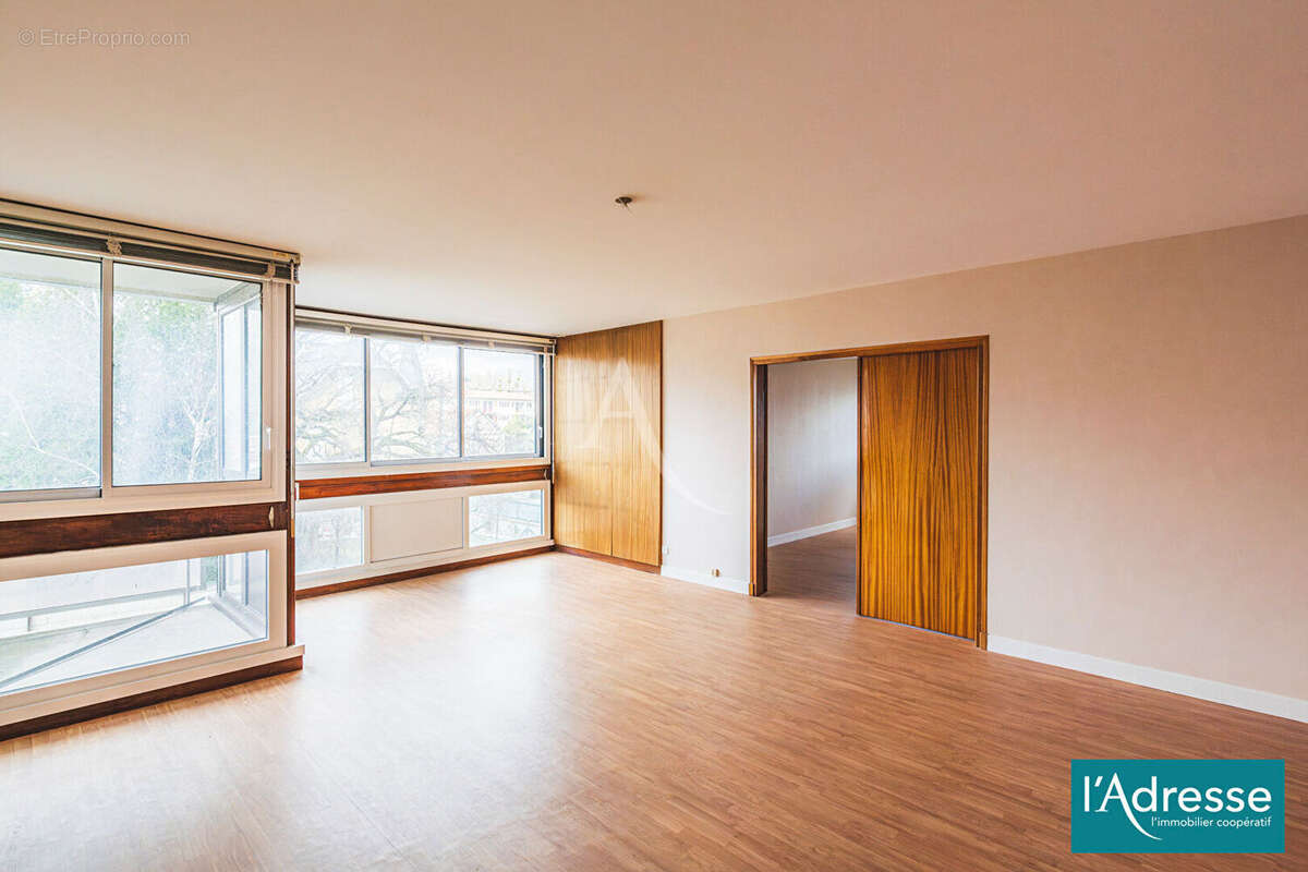 Appartement à TINQUEUX