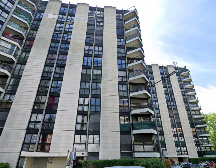 Appartement à GRIGNY