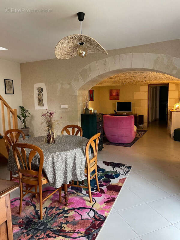 Maison à NAZELLES-NEGRON
