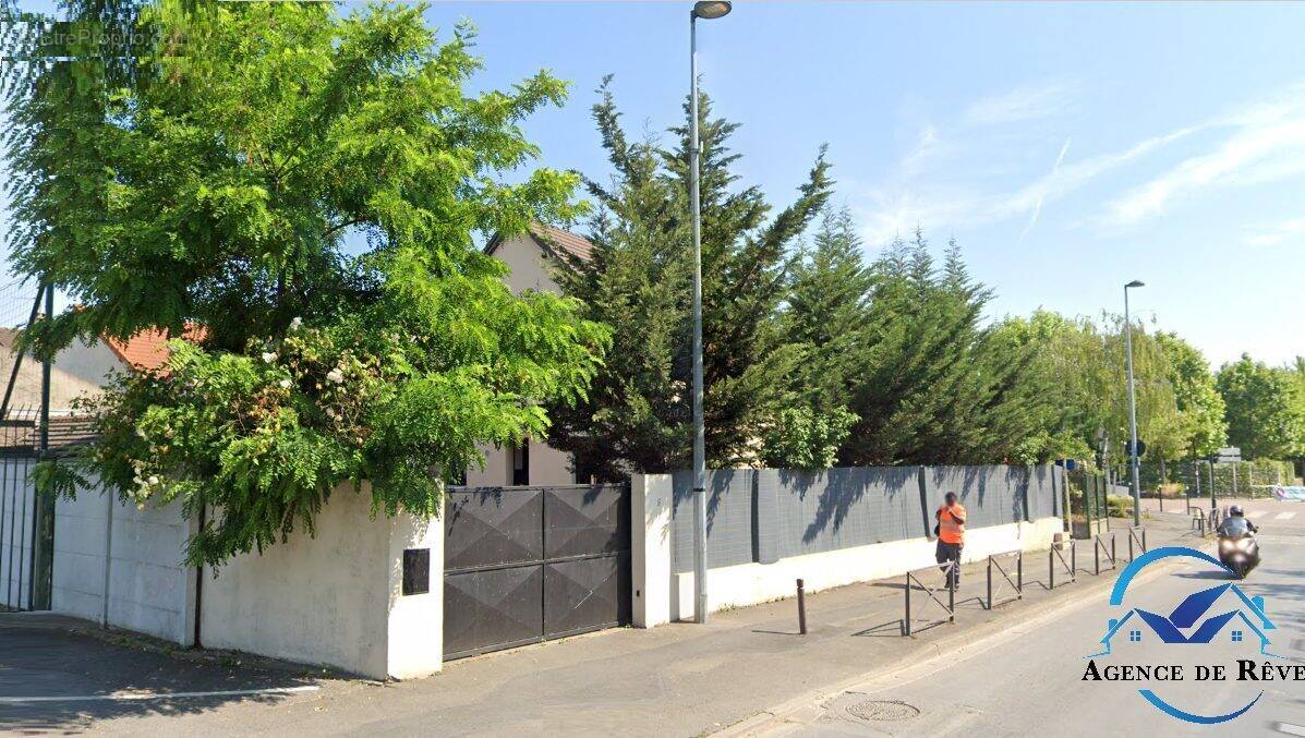 Maison à ROMAINVILLE