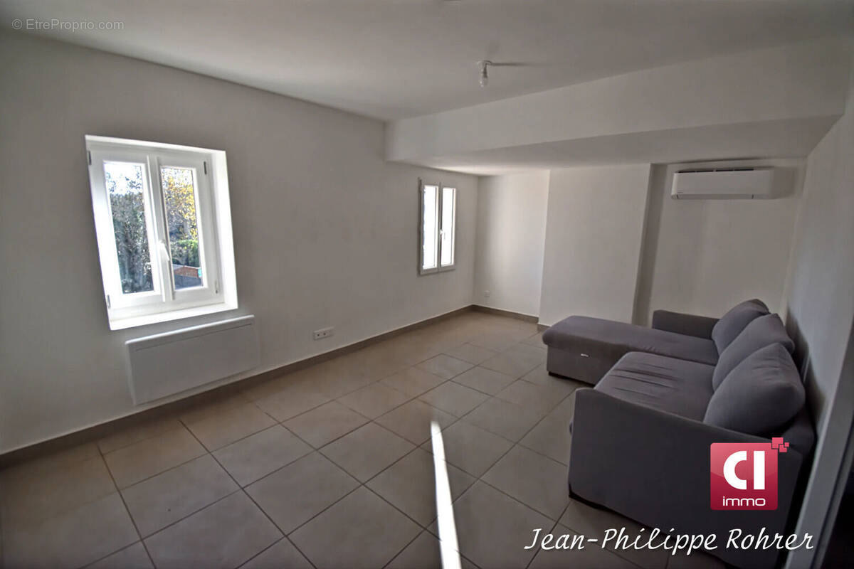 Appartement à BESSE-SUR-ISSOLE