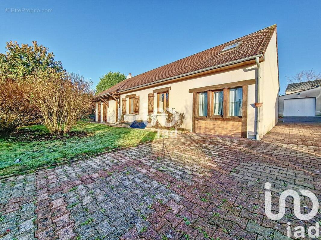 Photo 1 - Maison à THENIOUX