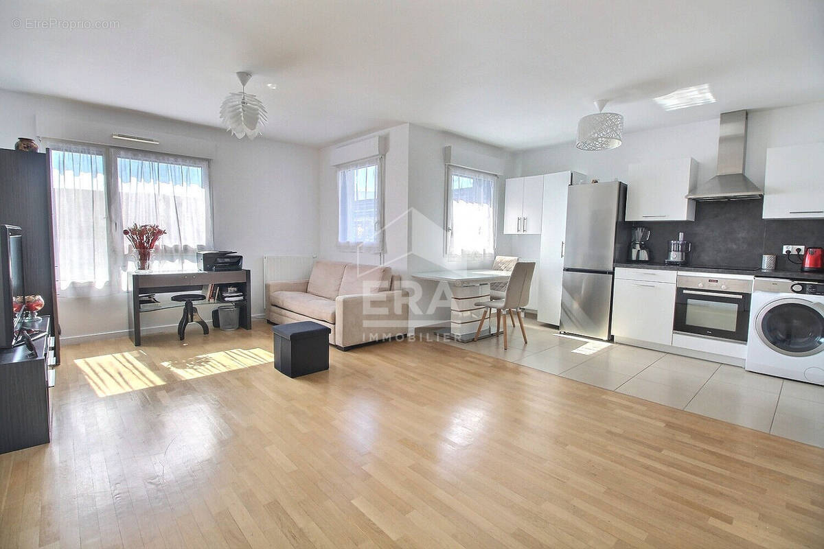 Appartement à VELIZY-VILLACOUBLAY