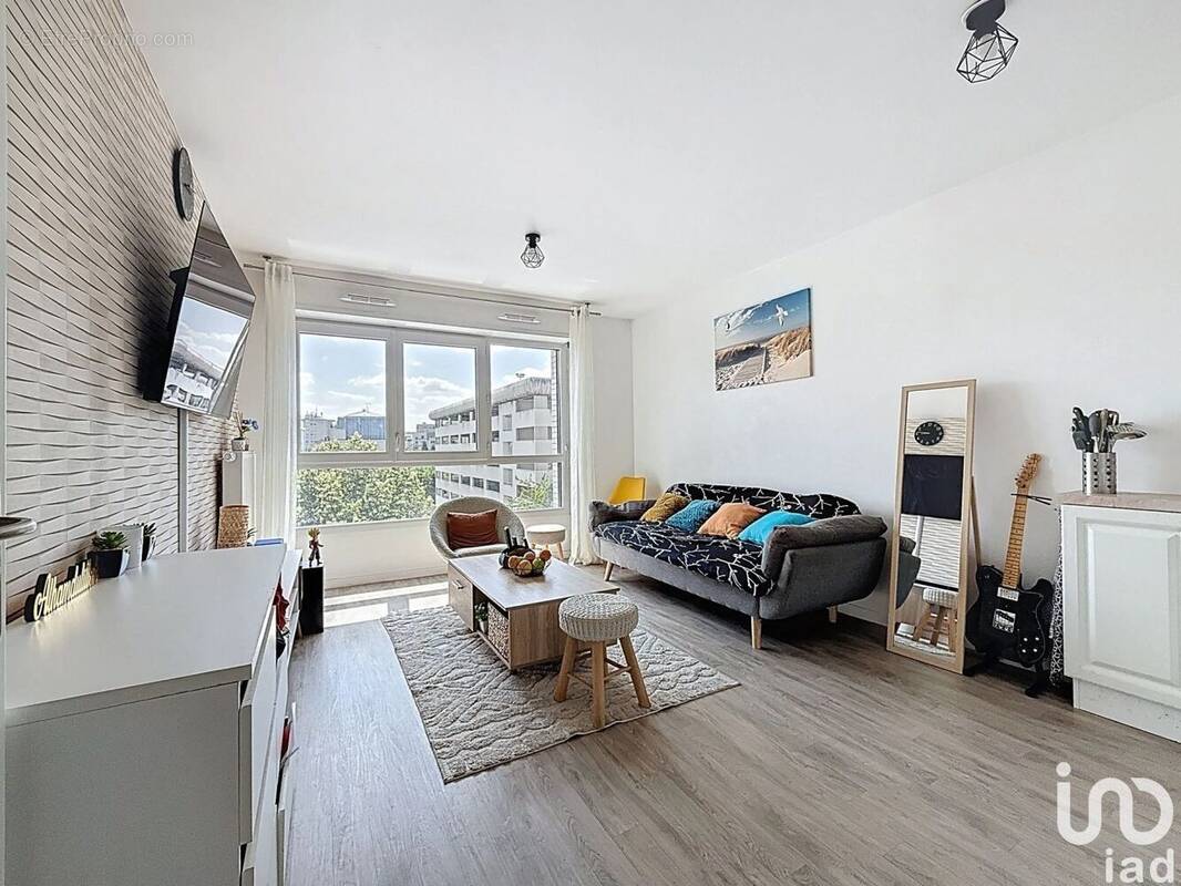 Photo 1 - Appartement à POISSY