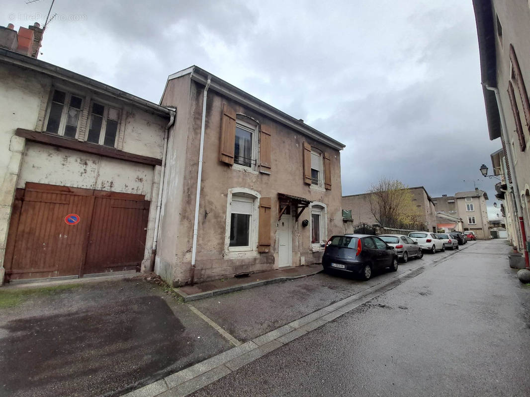 Maison à PONT-SAINT-VINCENT