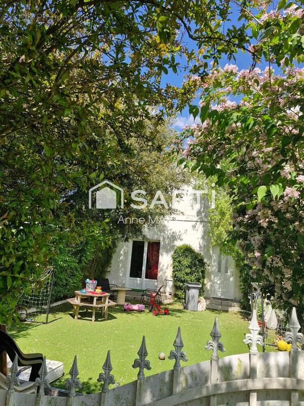 Photo 1 - Maison à MARENNES