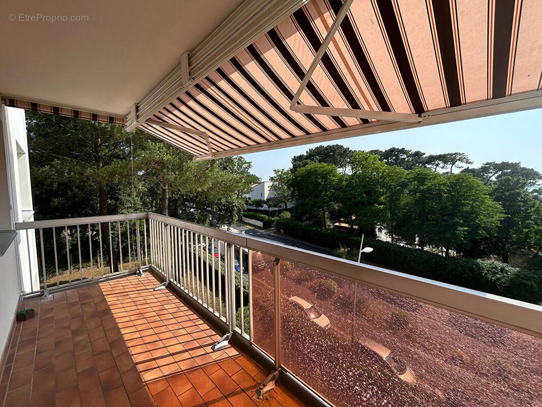 Appartement à VAUX-SUR-MER