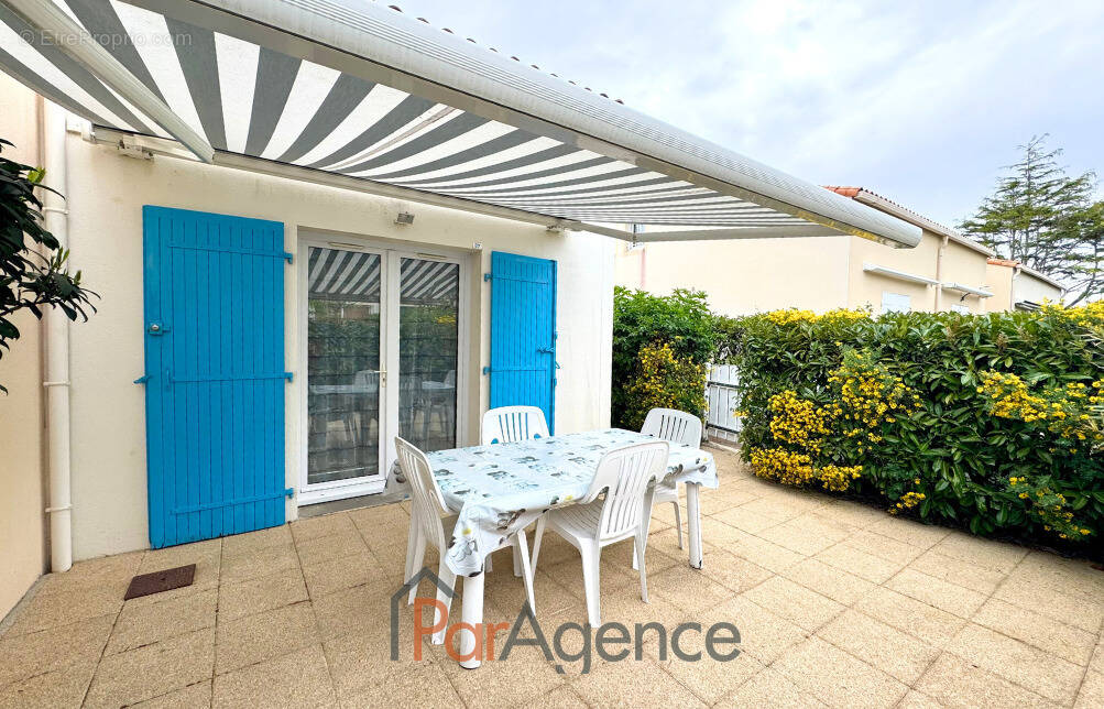 Appartement à VAUX-SUR-MER