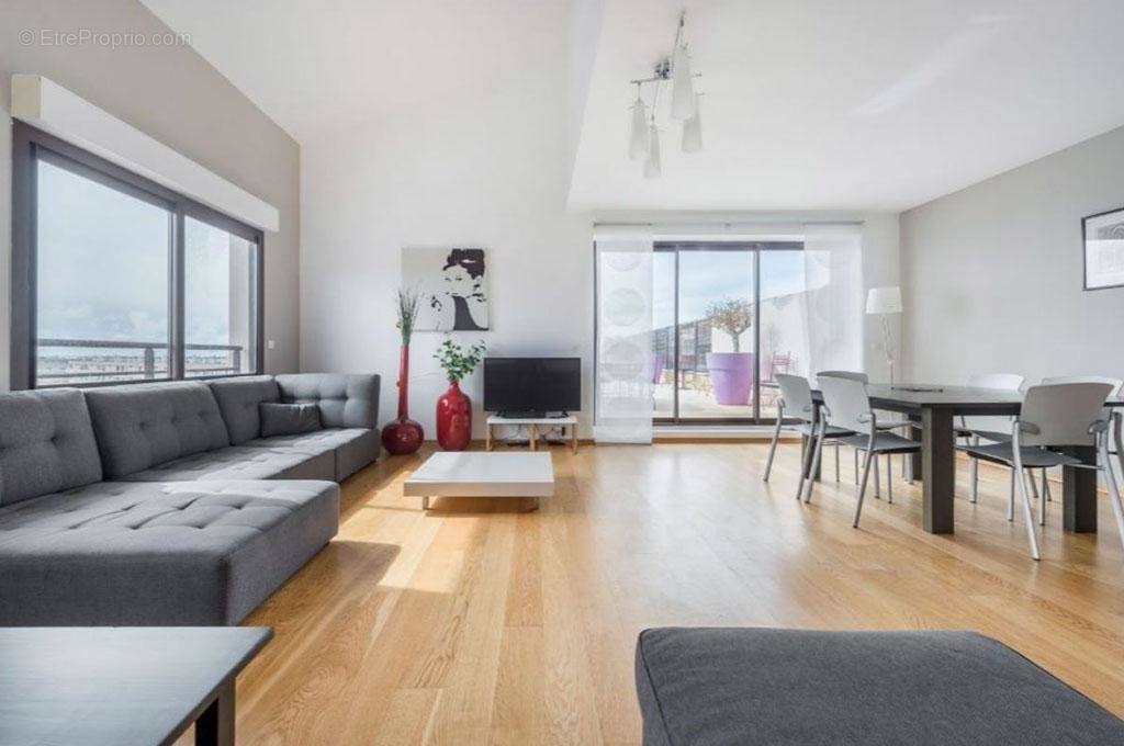 Appartement à BRETHENAY