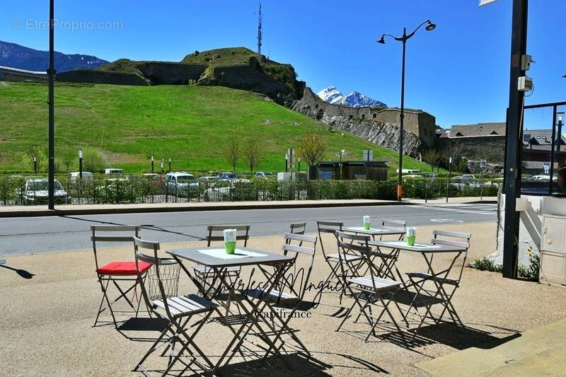 Commerce à BRIANCON