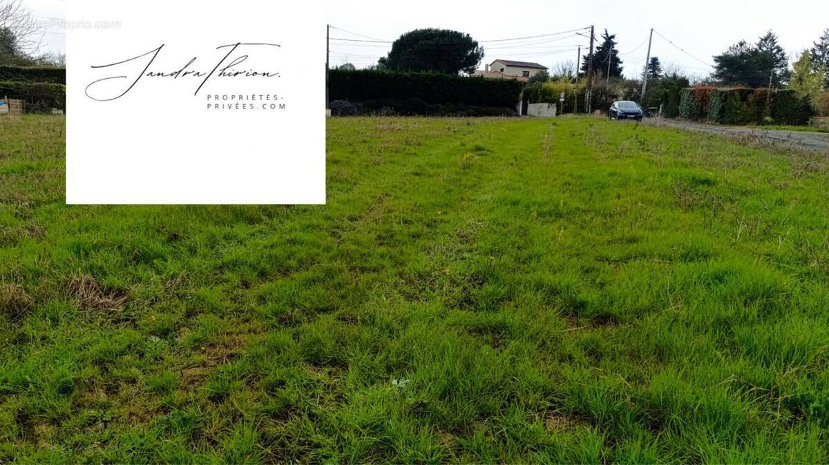 Terrain à CASTELNAU-D&#039;ESTRETEFONDS