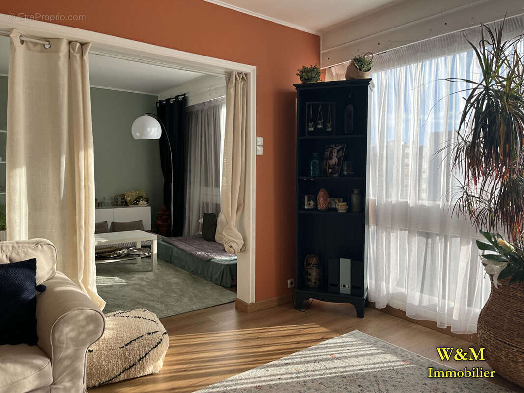 Appartement à RIS-ORANGIS