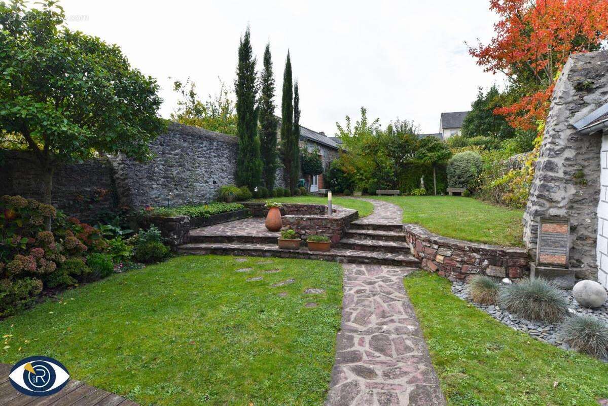 Maison à LAVAL