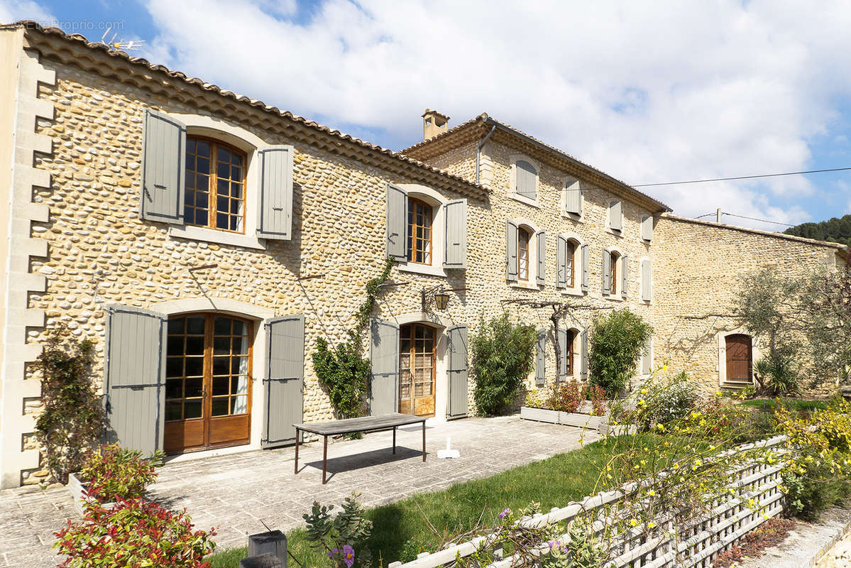 Maison à VISAN