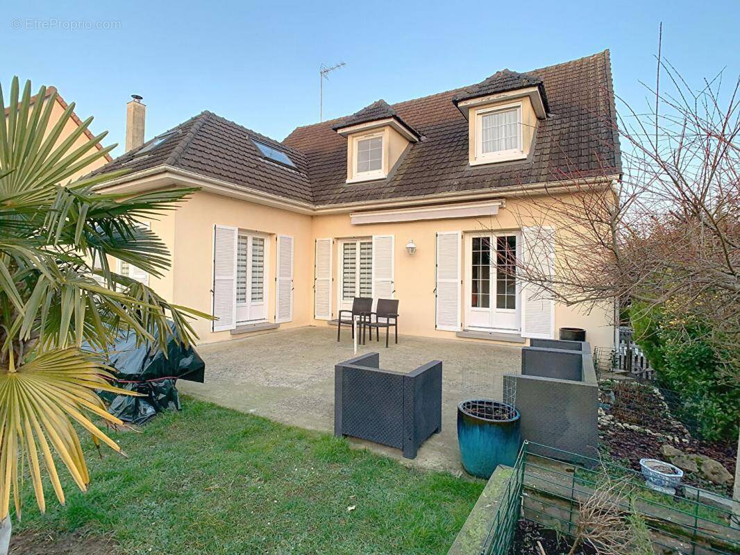 Maison à CAUFFRY