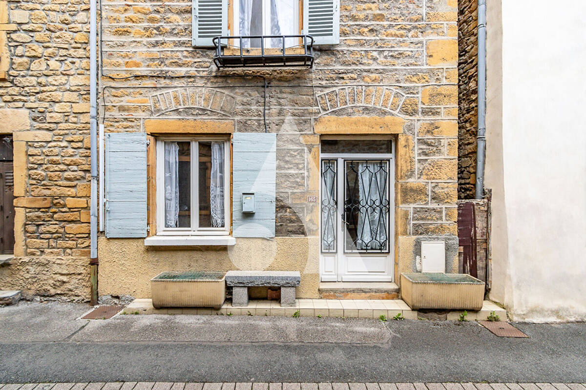Maison à CHATILLON