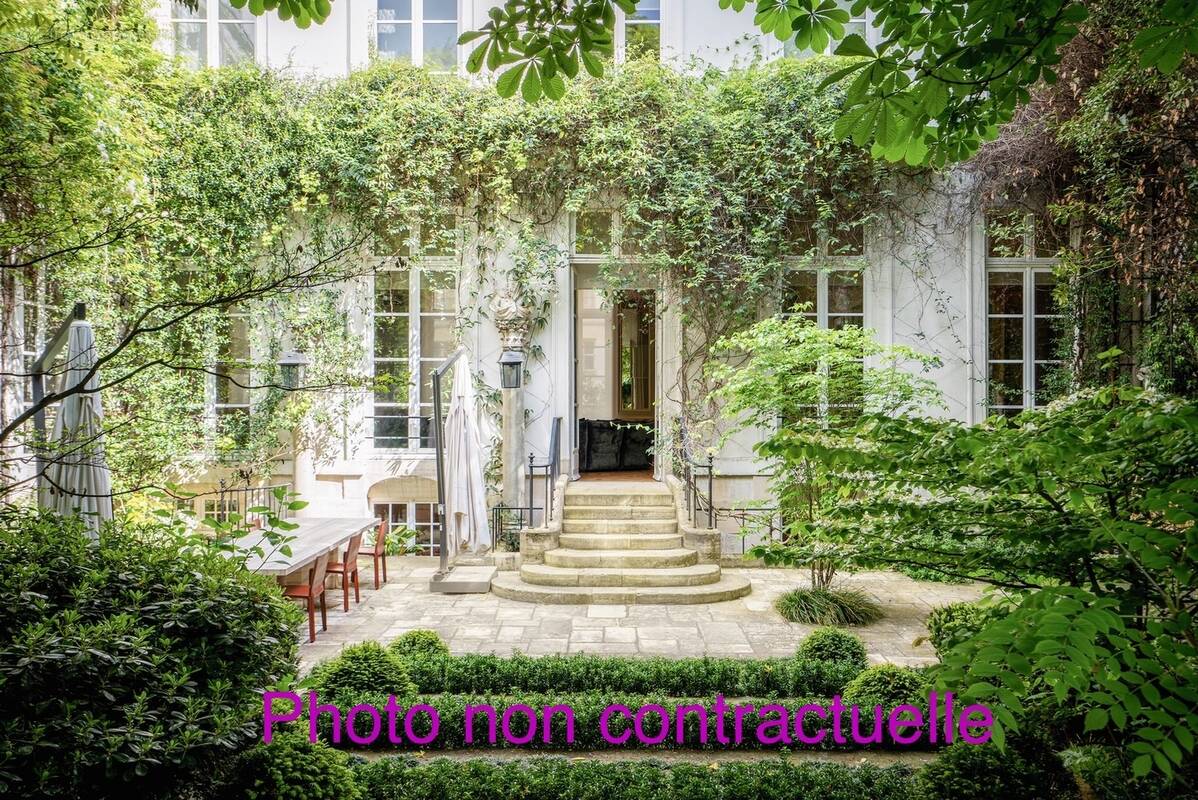 Maison à L&#039;ISLE-SUR-LA-SORGUE
