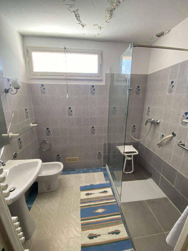 Appartement à COGOLIN