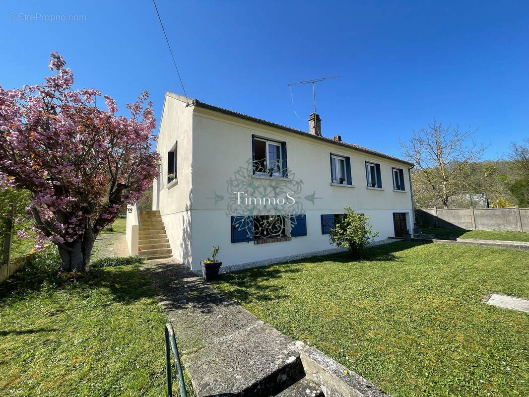 Maison à MOUY