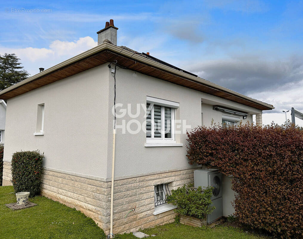 Maison à JAUNAY-CLAN