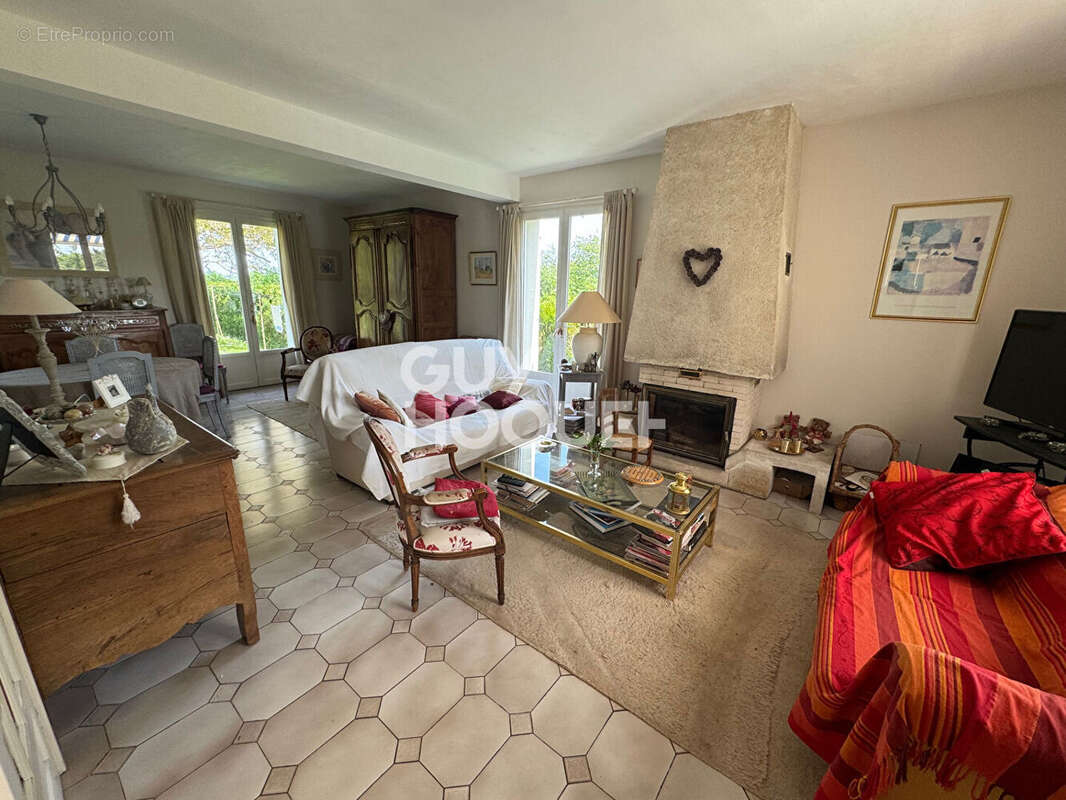 Maison à CHATEAU-LANDON