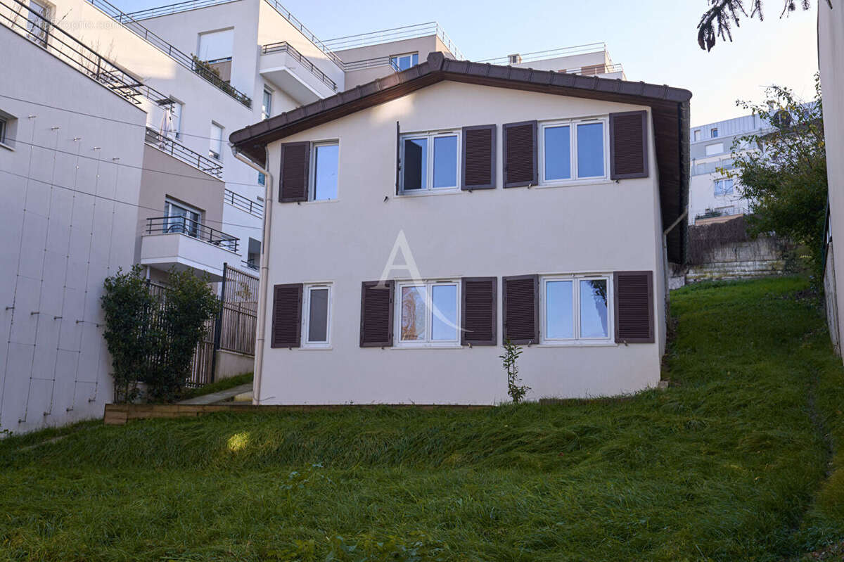Maison à NOISY-LE-SEC